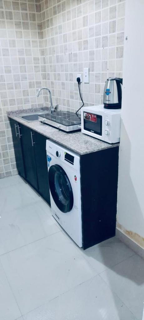 Pensiune For 3 Person Dubai