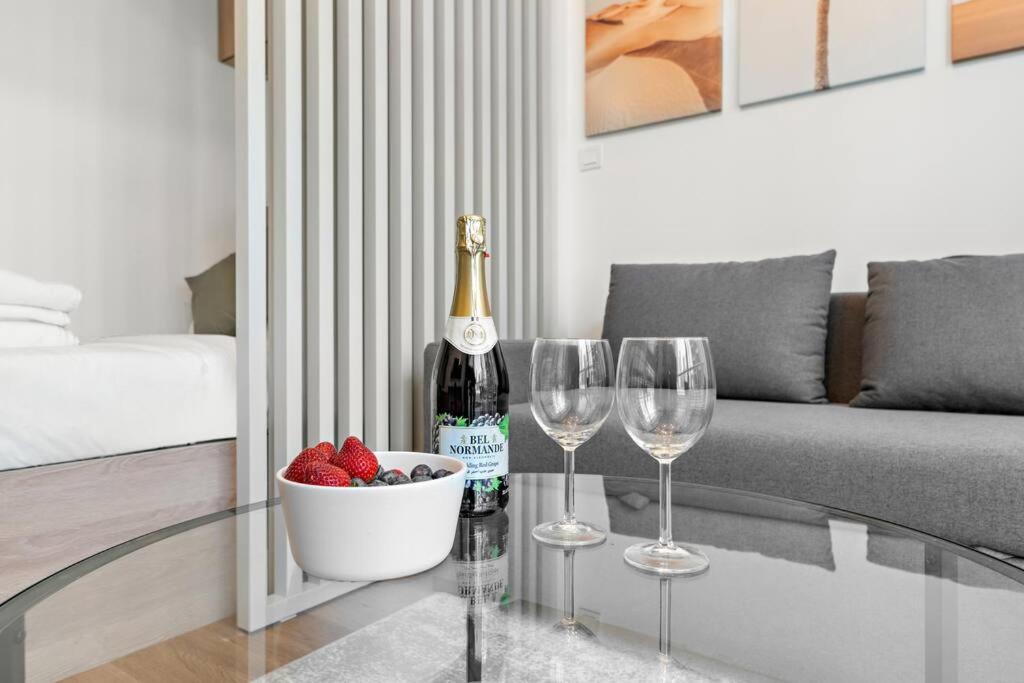 Appartement Bright Downtown By Mall, Burj Khalifa & Fountains *