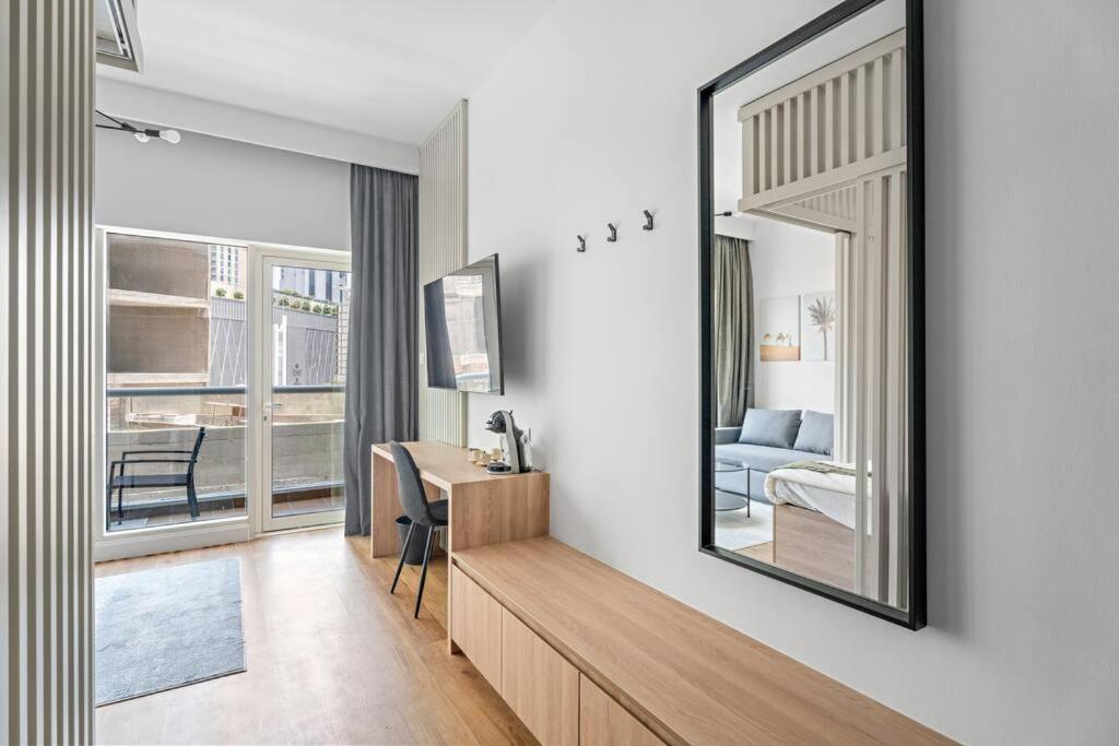 Appartement Bright Downtown By Mall, Burj Khalifa & Fountains