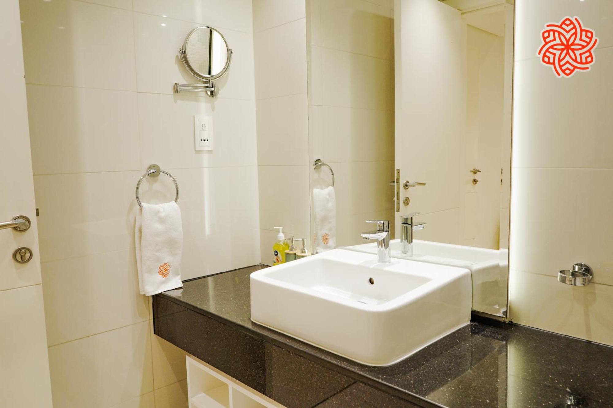 Alashrafia Saray - Waterside 1br Appartement *