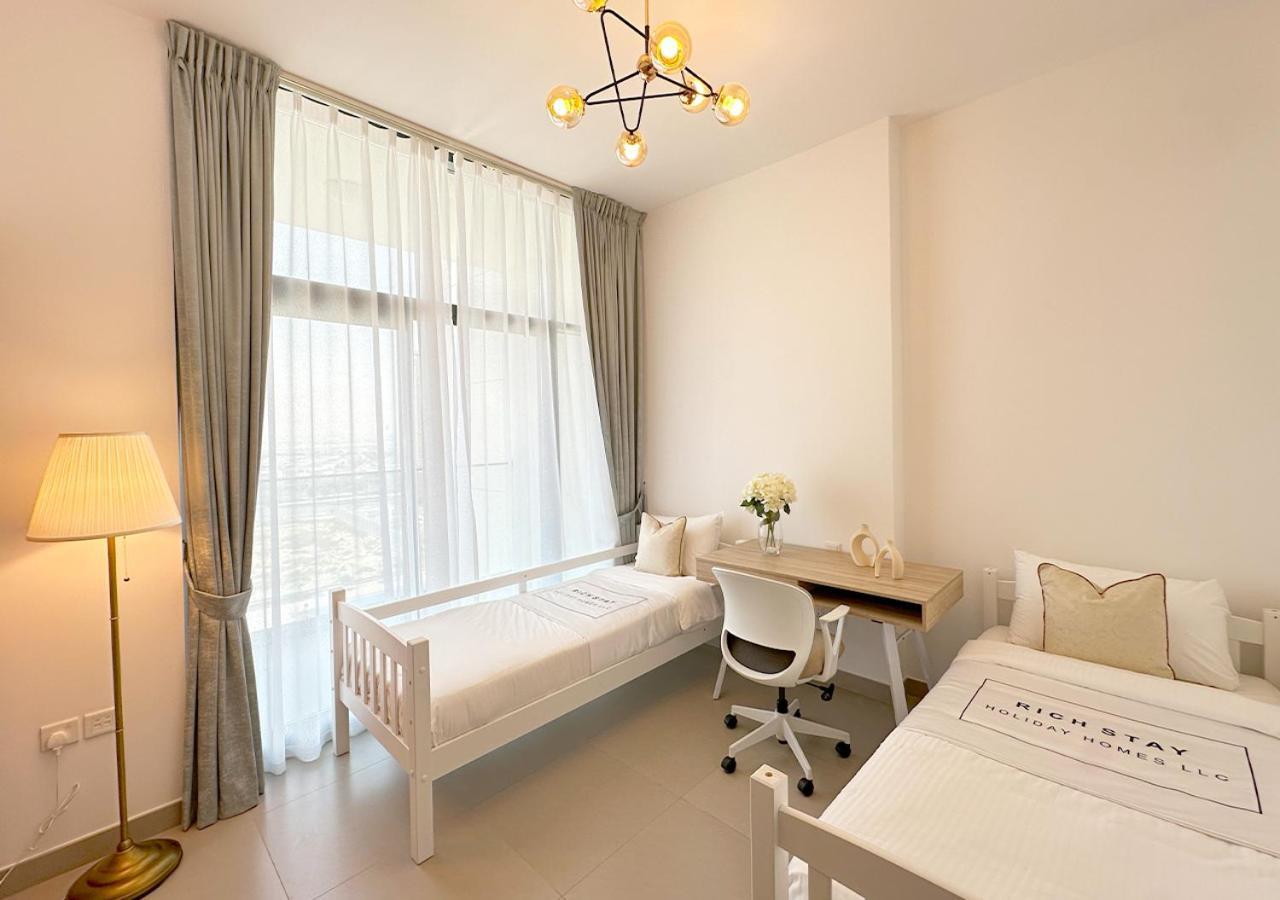 Appartement Extraordinary 2br In Prive Residence, Hills Dubaï