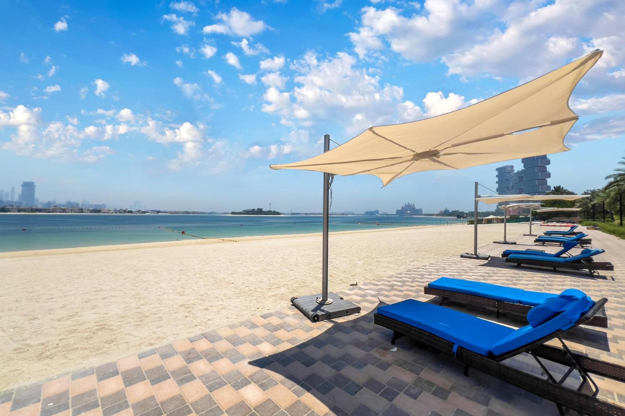 Fam Living - Palm Jumeirah Sarai - Private Beach * Dubai