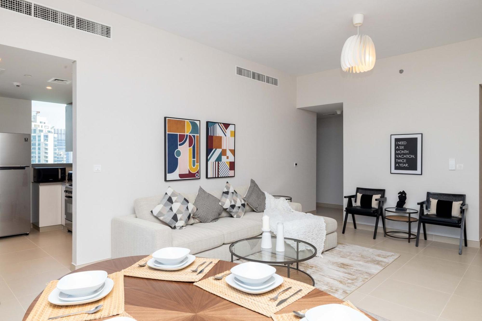 Apartment Eden's Homes & - 52-42 Emaar