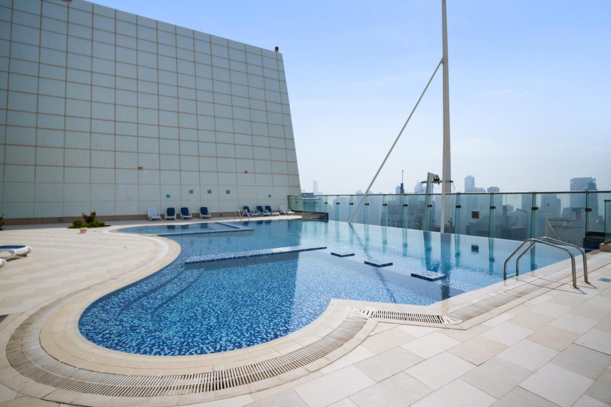 Lägenhet Furnished For Rent In Goldcrest Views, Jlt *