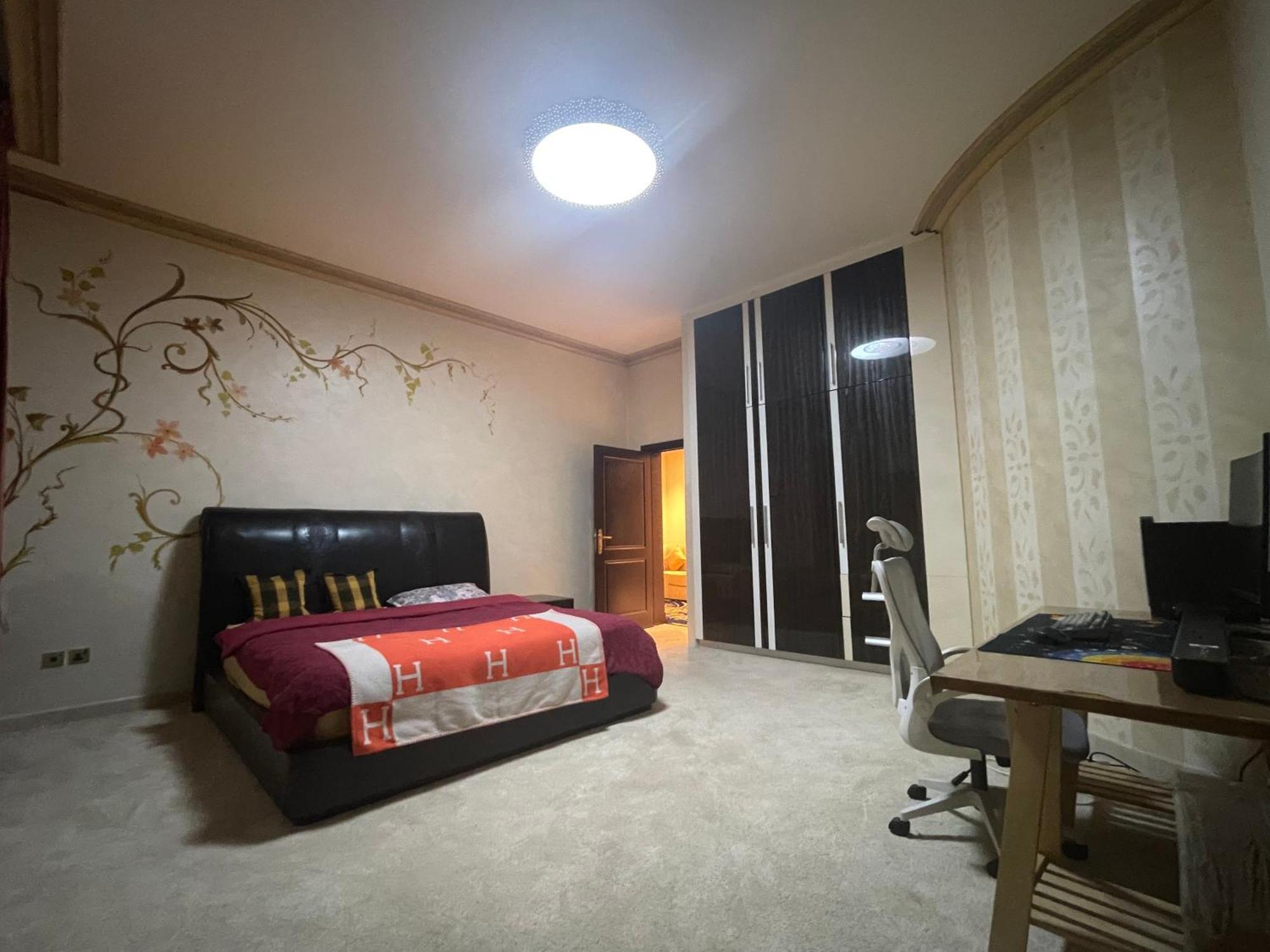 Jojo Séjour chez l'habitant Dubaï