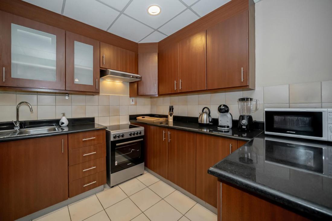 Higuests - Fancy 1br With Aerial Marina Views In Jbr Appartement Dubai