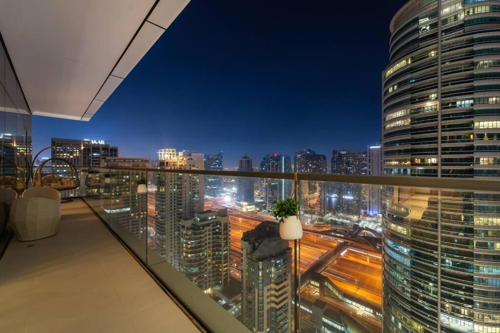 First Class 1br Vida Serenity Dubaï