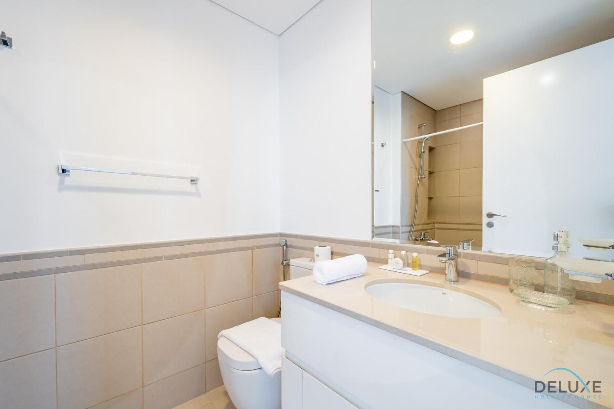 Delightful 2br In Town Square Safi 1a, Dubailand By Deluxe Homes