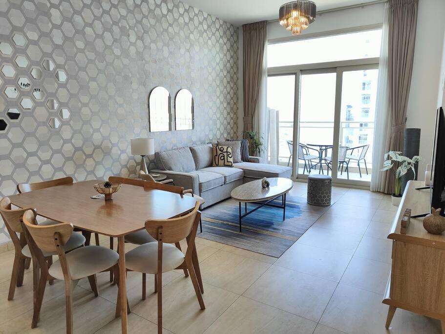 Сasa de vacaciones 1 Bed - Azizi Daisy - Furjan
