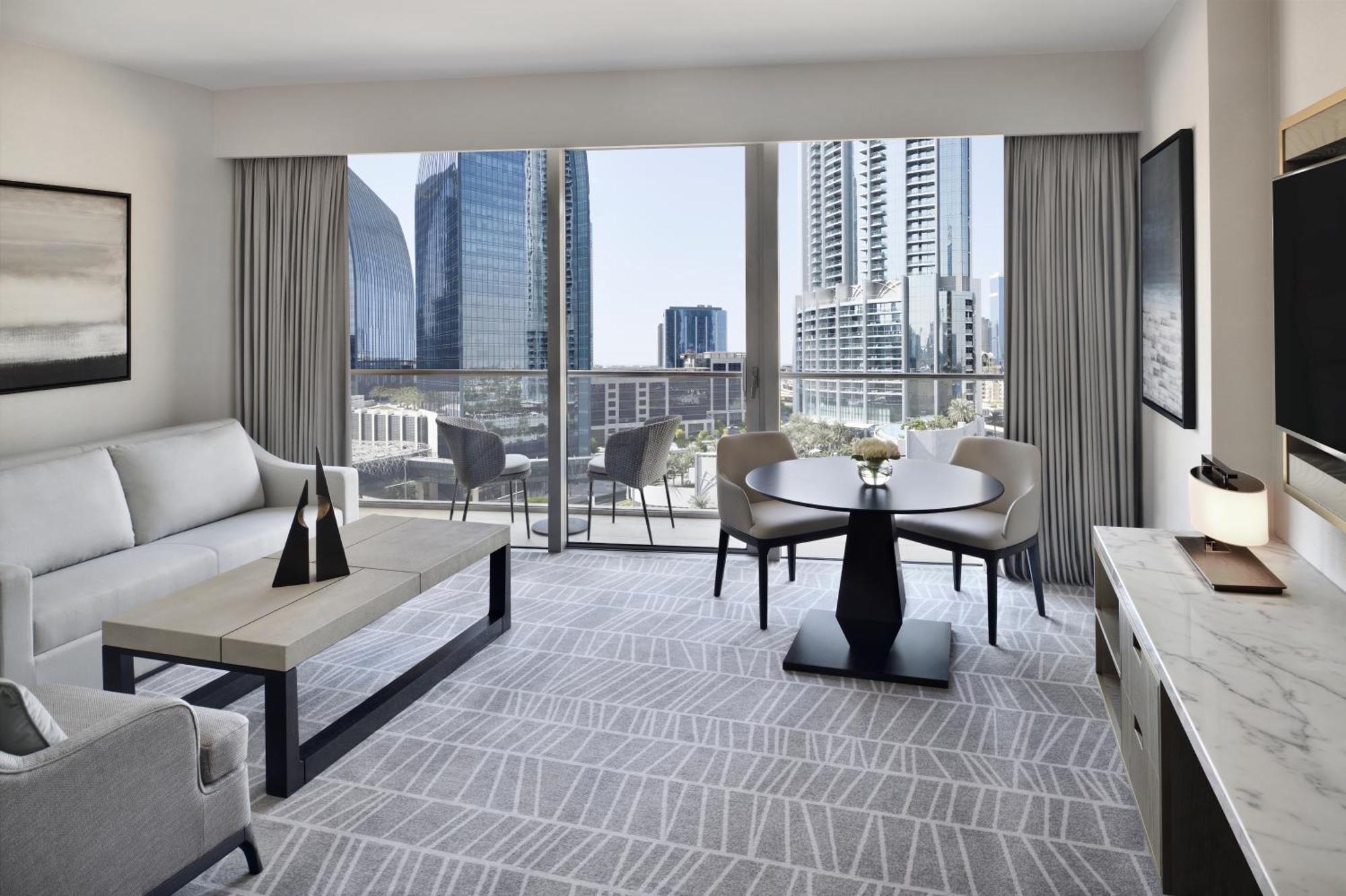 Hotel Kempinski Avenue 5*
