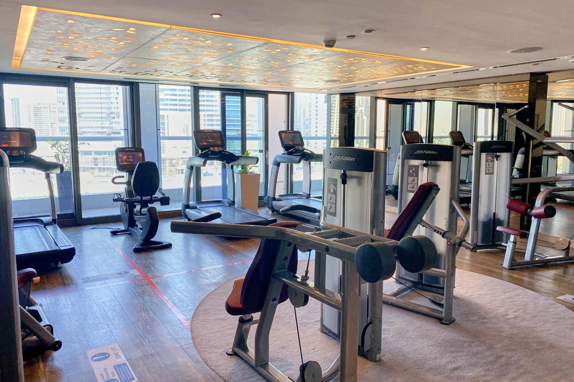 Aliving Supreme 2br Paramount Towers Business Bay With Burj Khalifa View 6202 Appartement Dubai