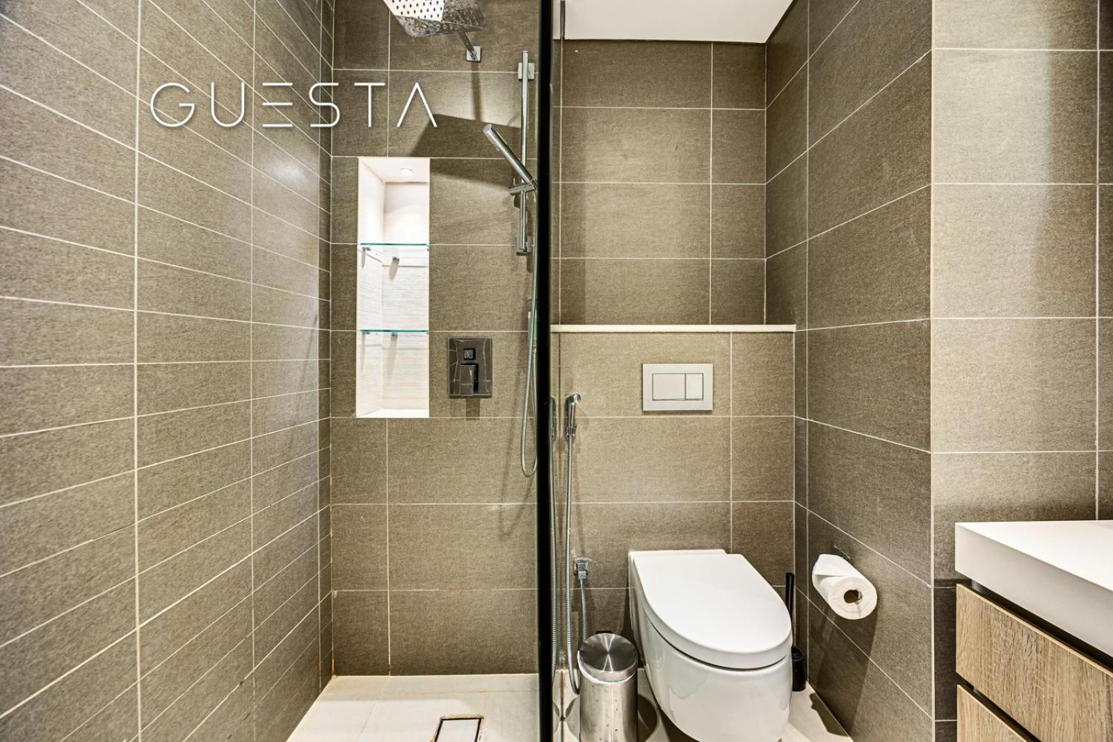 Appartamento Liv Tower, Marina Dubai