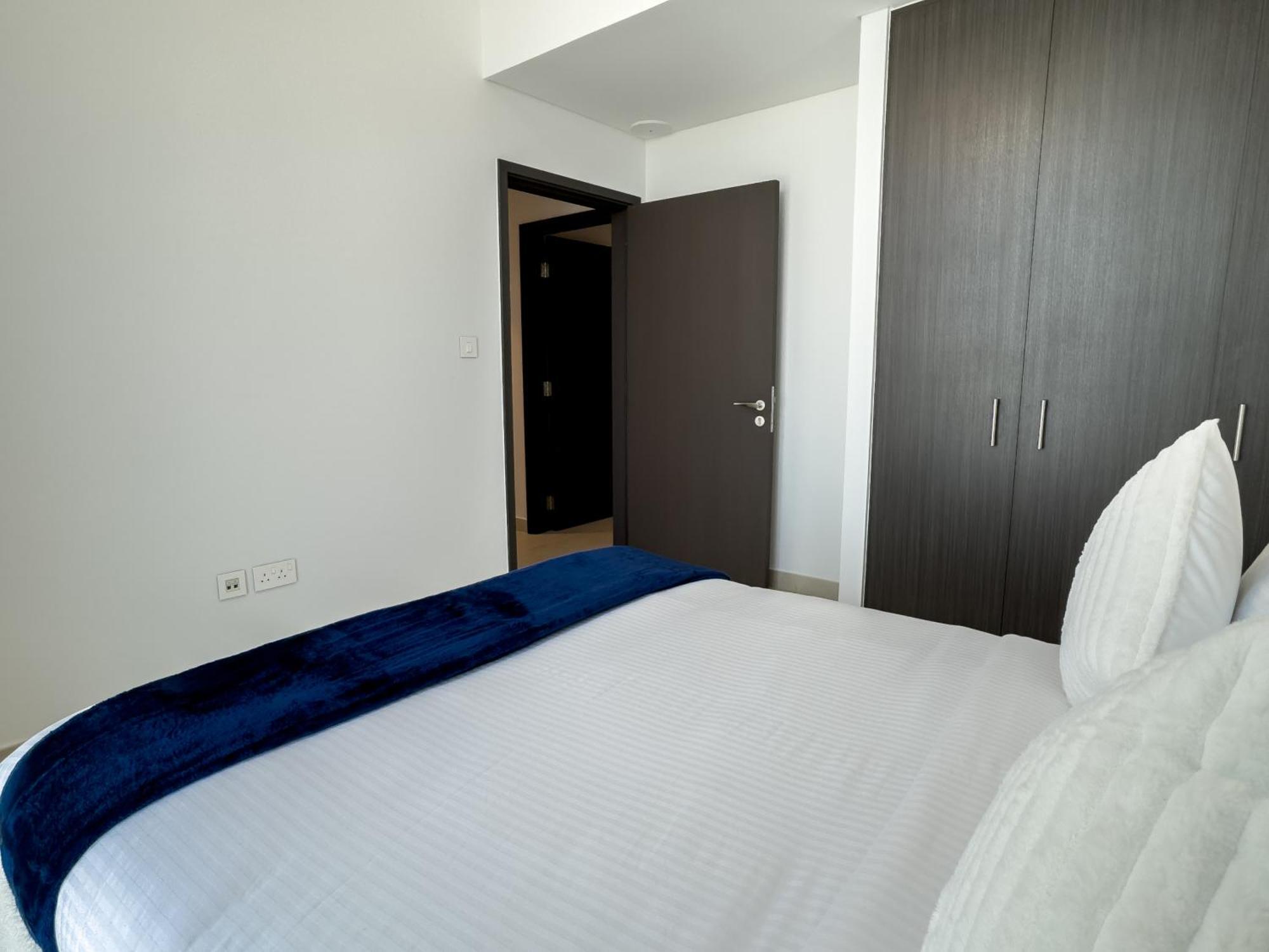3br Maids With Full Burj Khalifa Views *