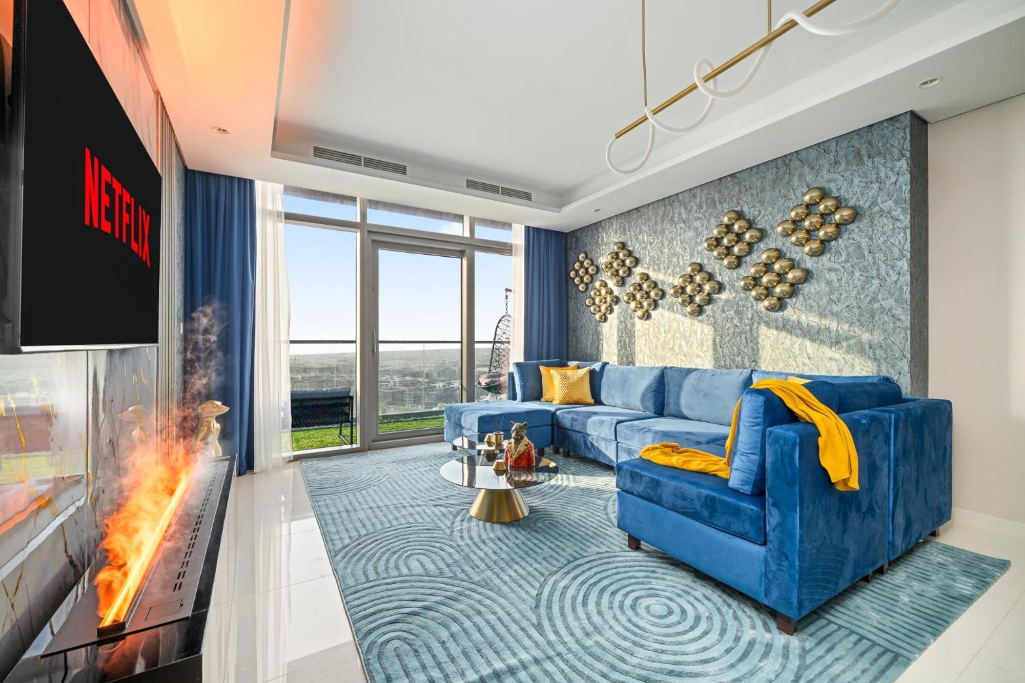 Amazing 64th Floor Infinity Pool With Burj Khalifa Views 2br In Paramount Midtown Lägenhet