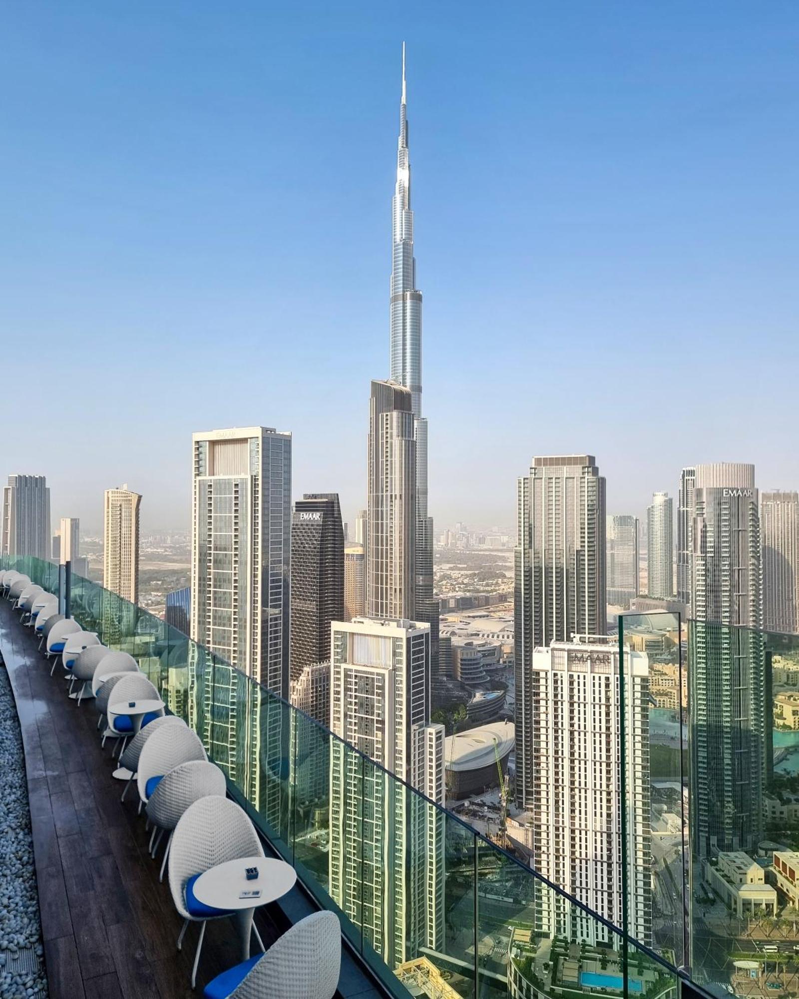 Lägenhet Amazing 64th Floor Infinity Pool With Burj Khalifa Views 2br In Paramount Midtown Dubai