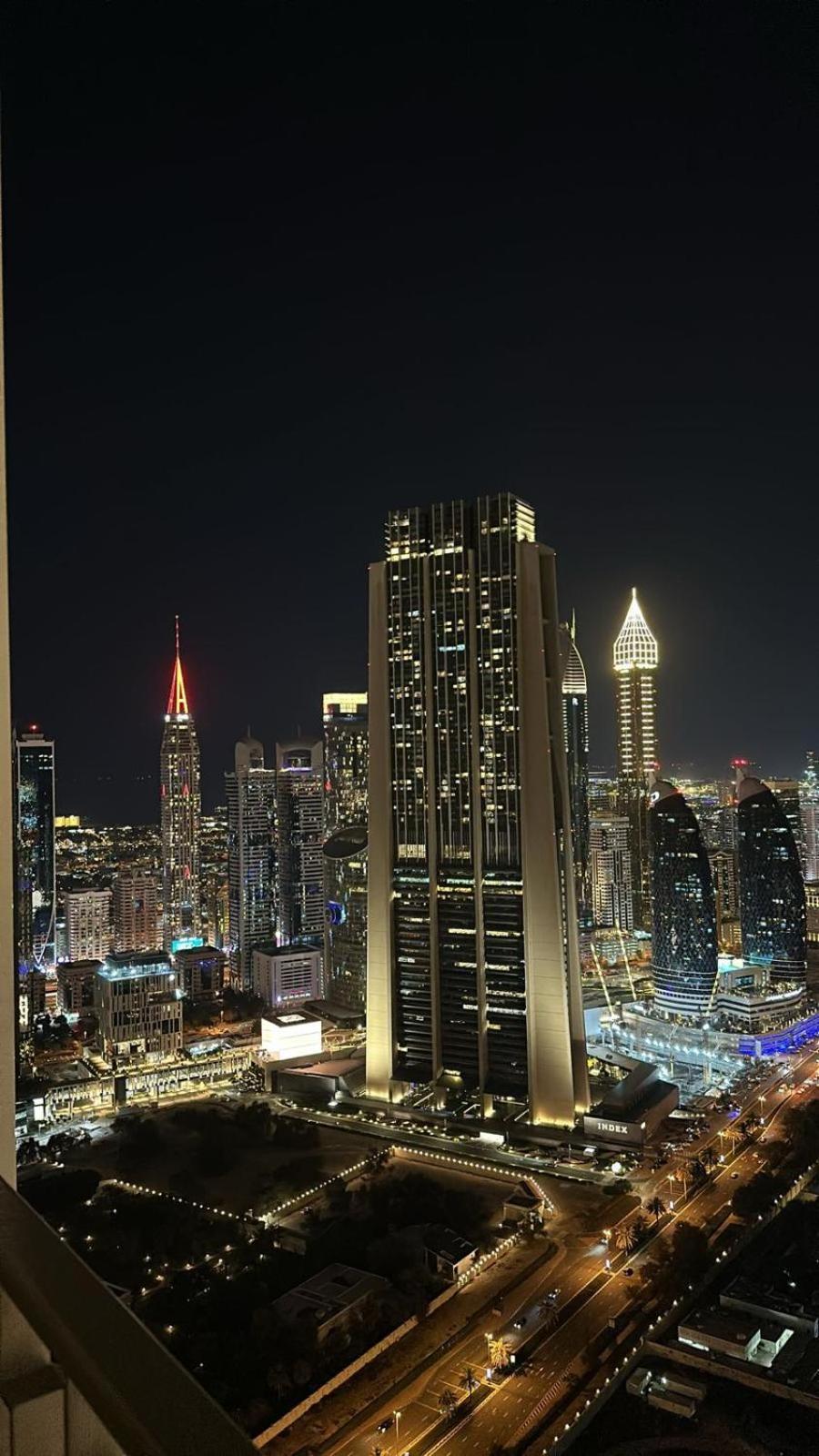 1 Bedroom With Pool Gym Close To Metro & Mall Appartement Dubaï