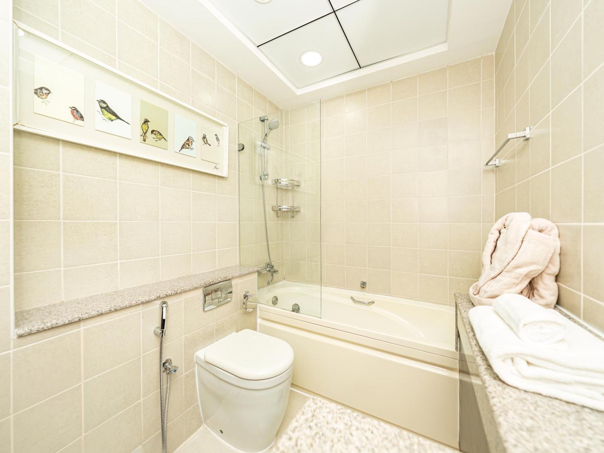 Marina Views - 2br Luxury Apartment, High Floor, Torch Marina Appartement Dubaï
