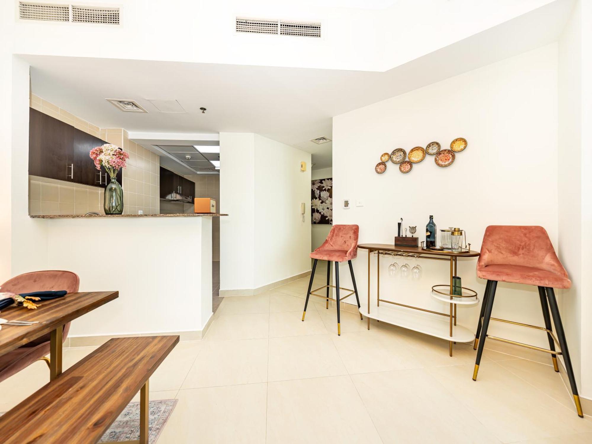 Apartamento Marina Views - 2br Luxury Apartment, High Floor, Torch Marina Dubái