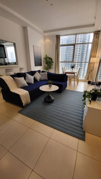 Skyview Tower Apartment Dubai