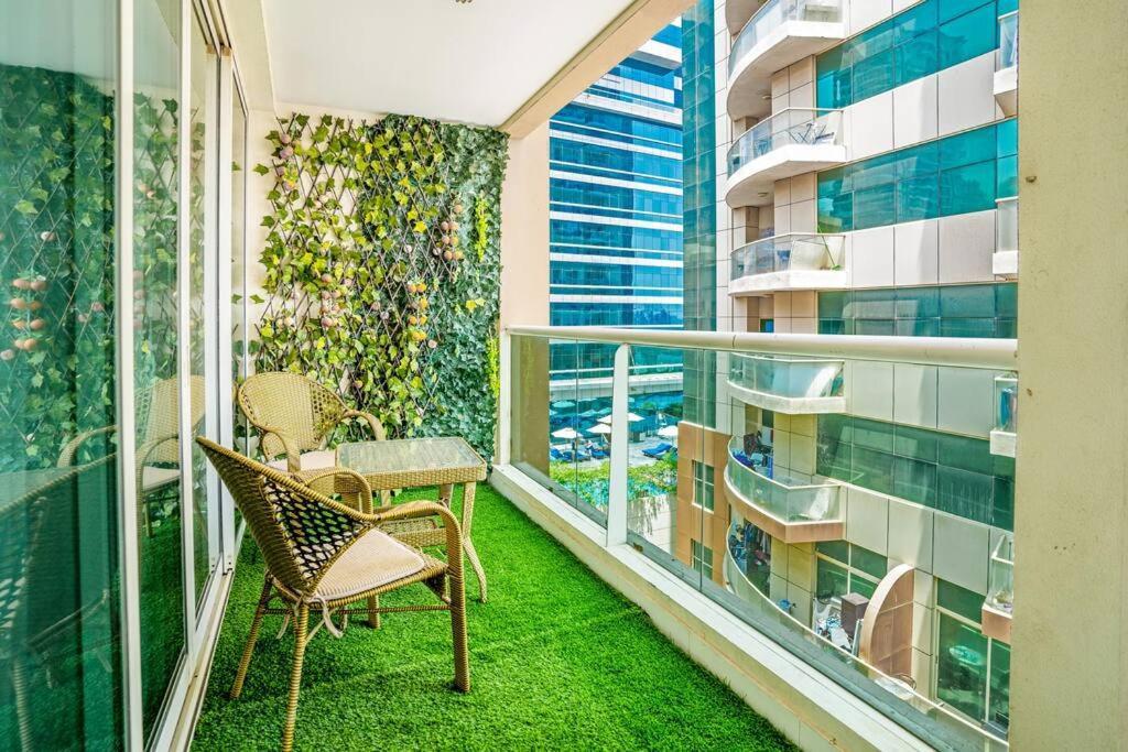 Furnished 1br Maid In Marina Appartement *