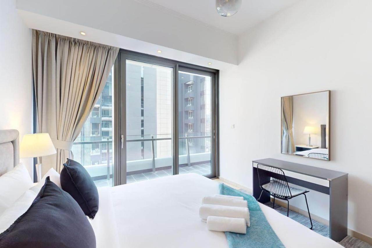 Silverene Tower B - Bright Two Bedroom Appartement *