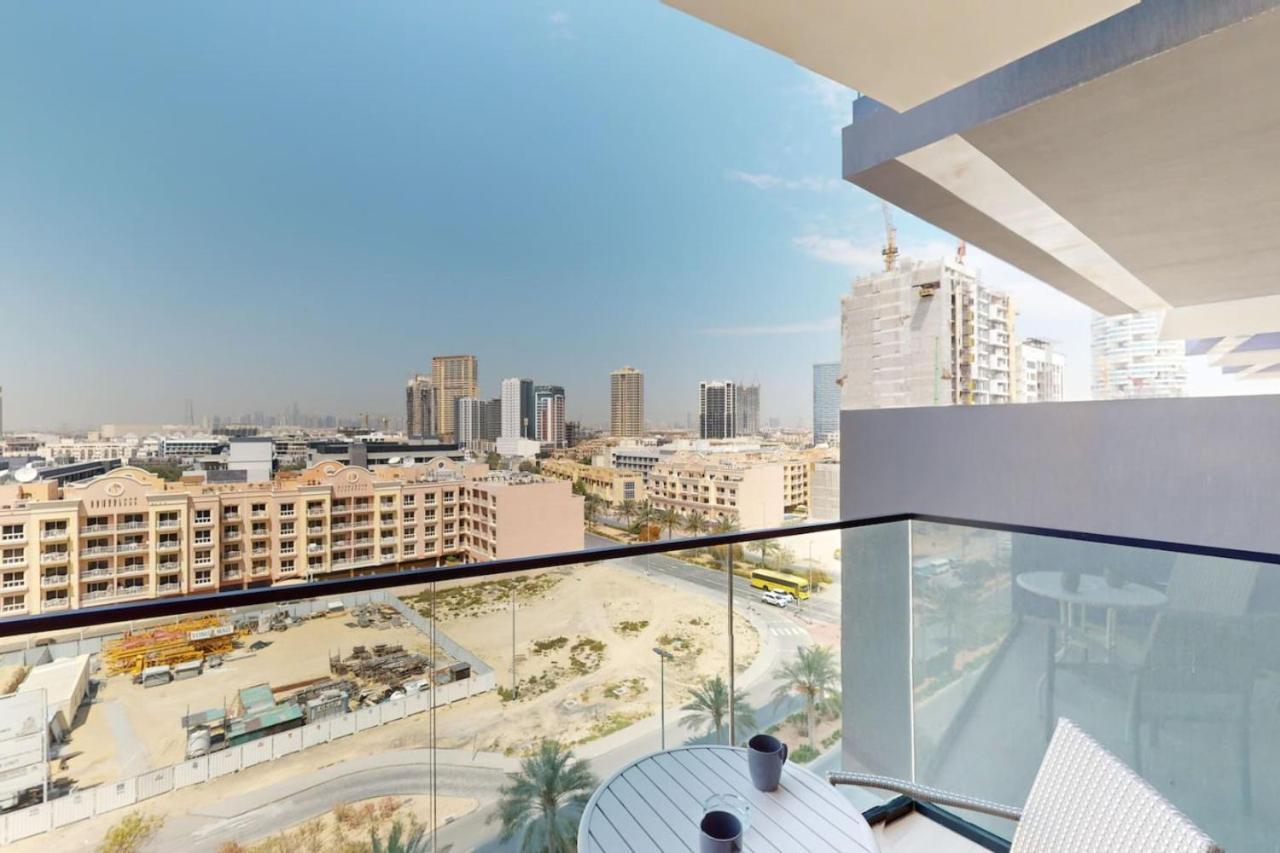 Binghatti Crest - Serene One Bedroom Dubaï