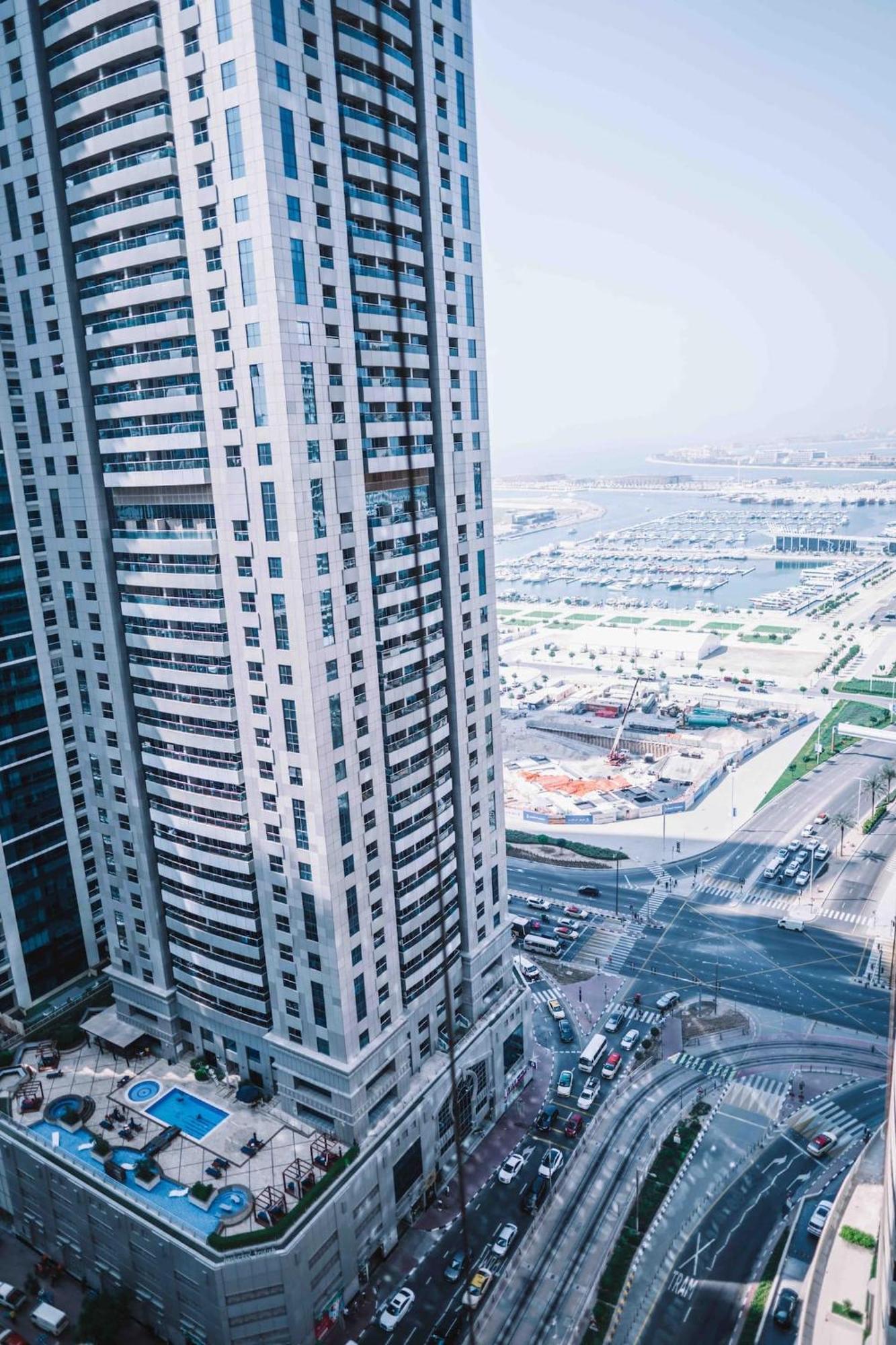 Apart-hotel Gorgeous And Sea Views From A High-rise Dubai