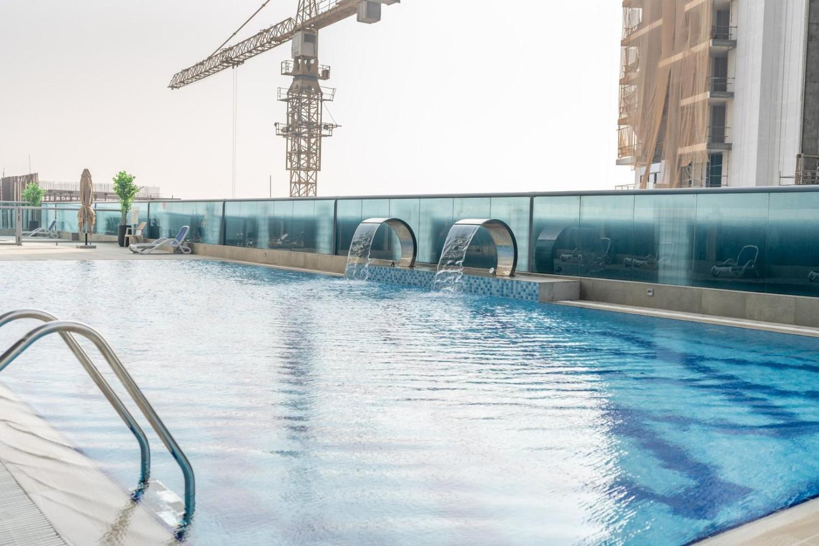 Guestready Homes - On The Rocks Apartment Dubai