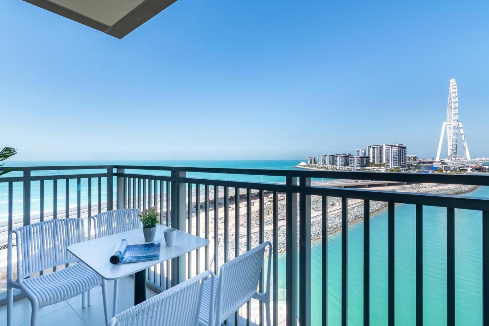 Guestready Azure 52|42 Marina Views Appartement Dubaï
