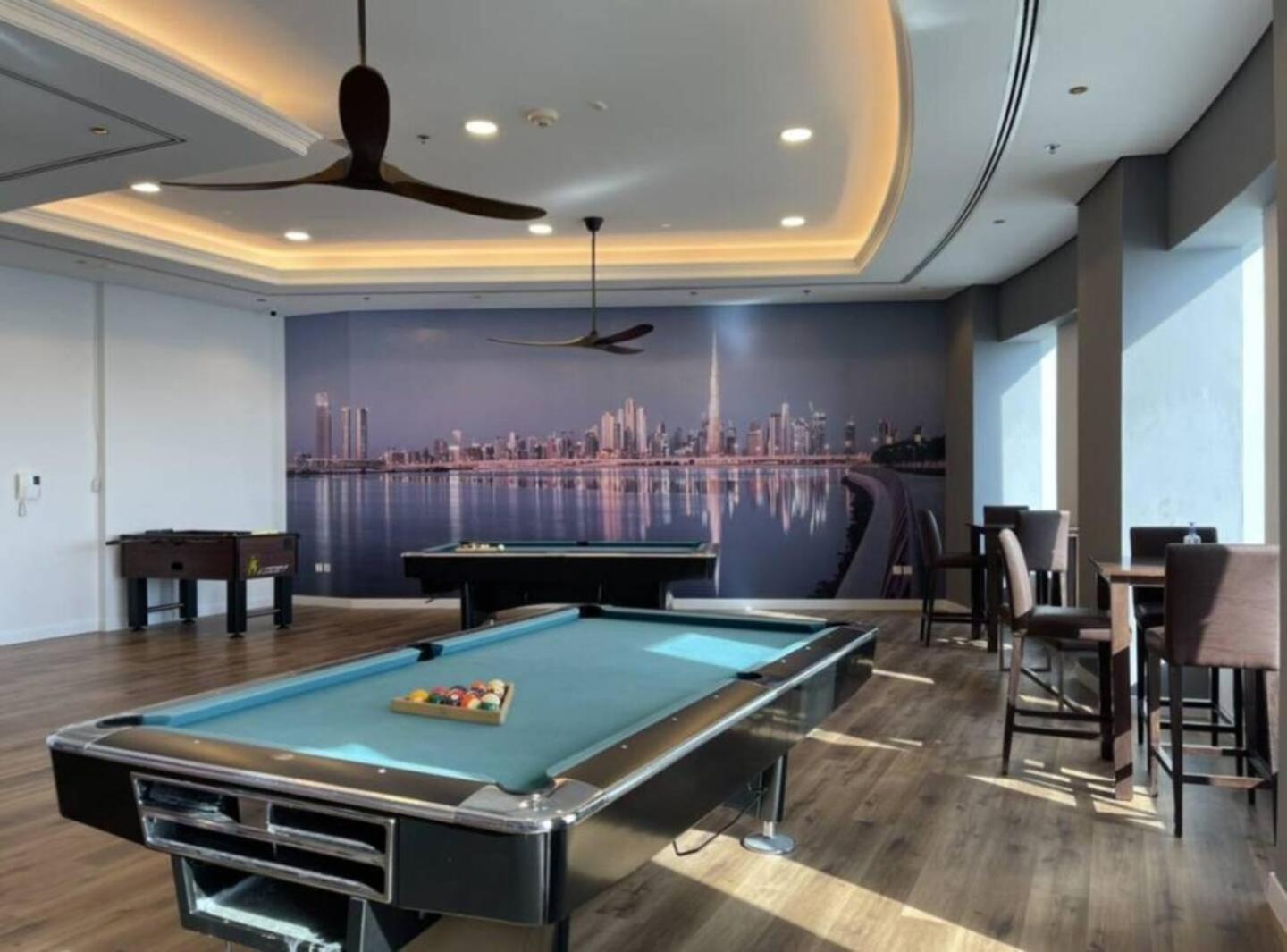 Sea & Palm View Elegant 1 Bedroom Apartament