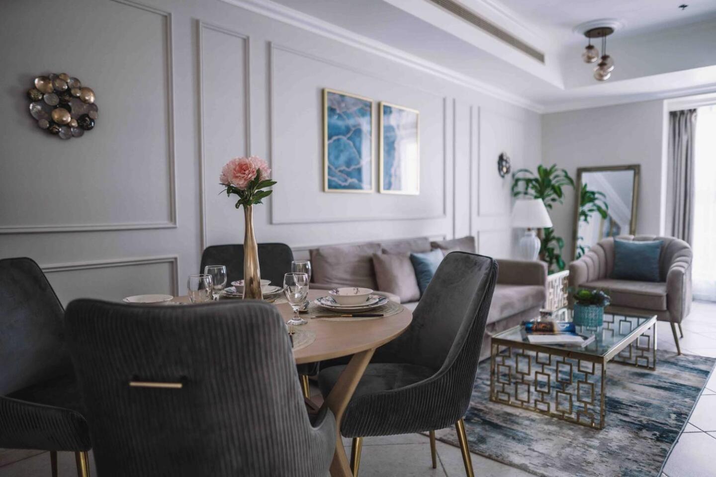 Sea & Palm View Elegant 1 Bedroom Apartament *