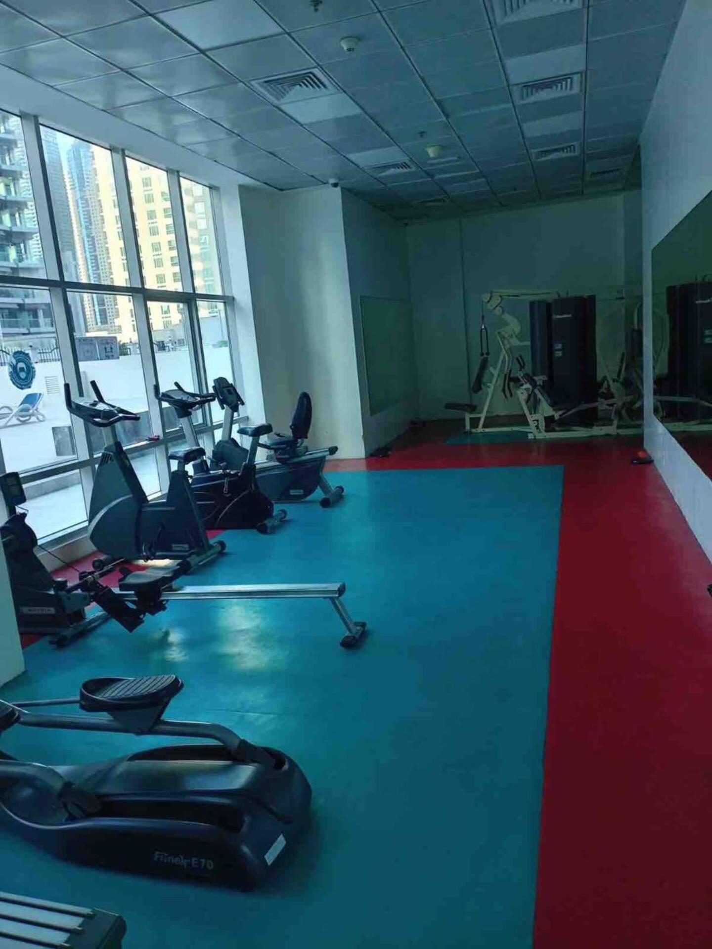 Apartemen Charming One Bedroom In Marina Dubai