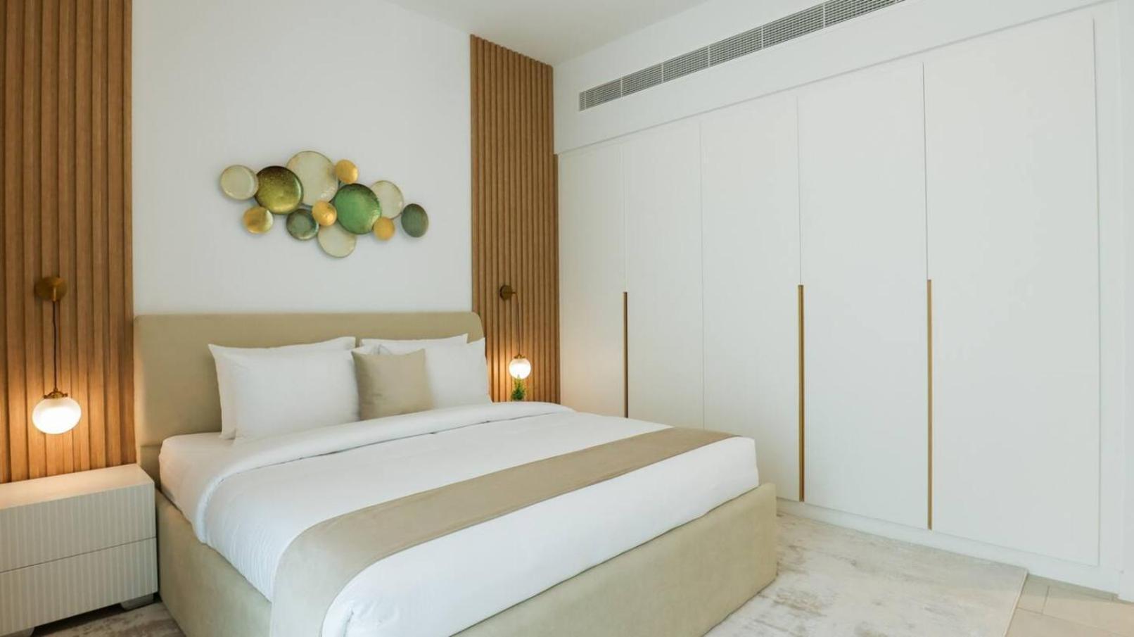 Apartment La Vie On Jbr Dubai