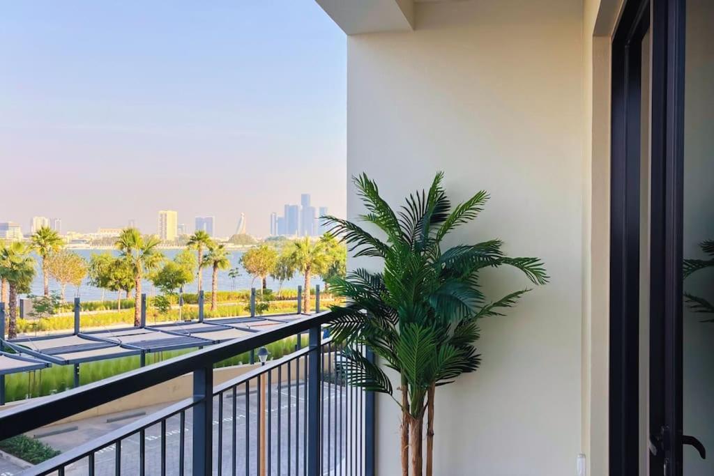 Full Seaview Comfortable La Appartement *