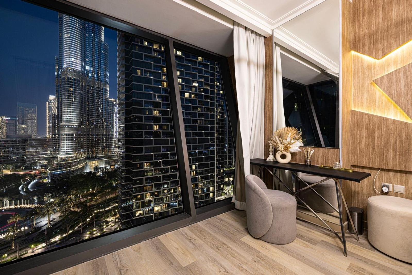Elite Class 2br Luxe Burj Khalifa View Big Living Appartement *