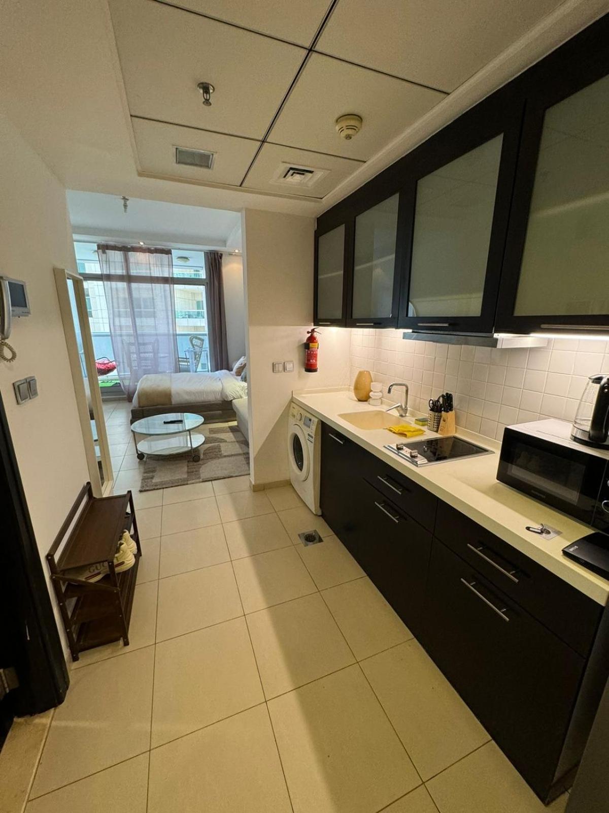 Modern In Marina Appartement