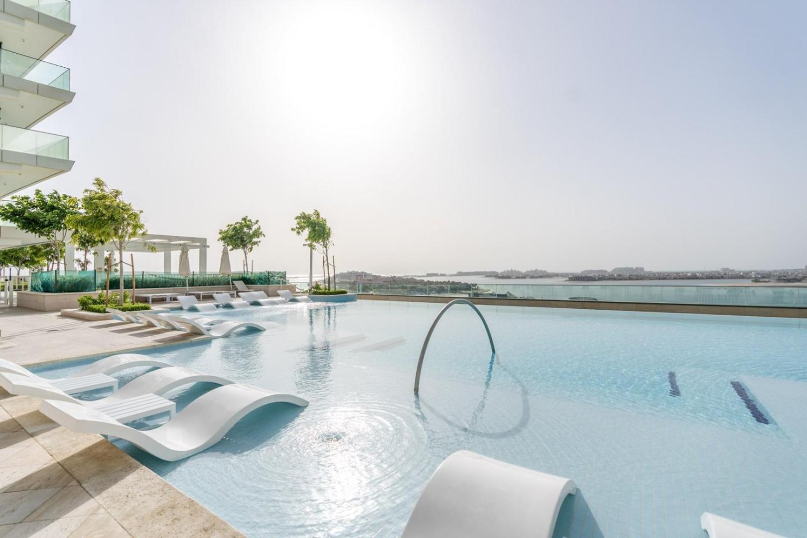 Guestready - Lush Overlooking The Palm *
