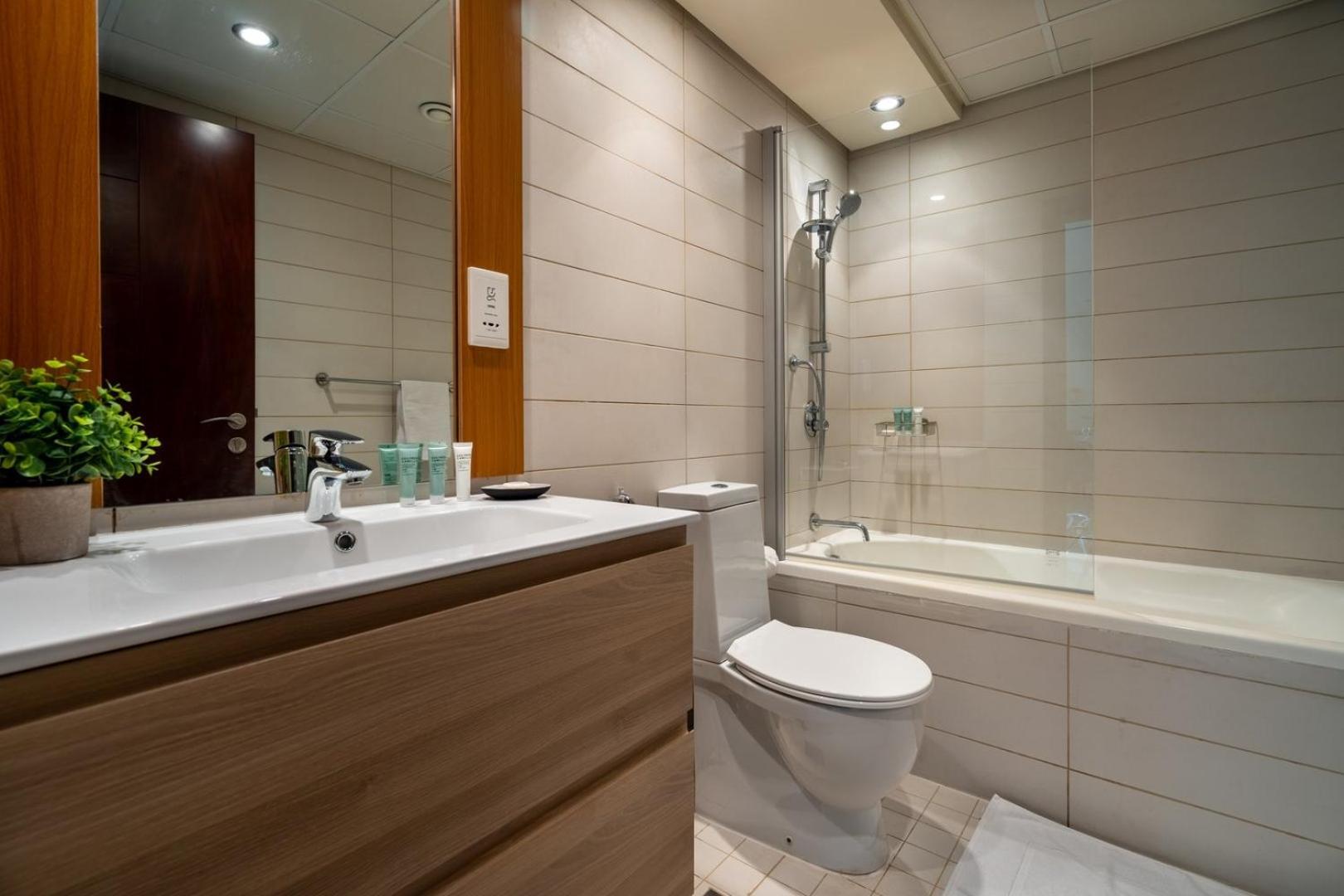 Appartement Guestready - Sleek With Burj Views Dubaï