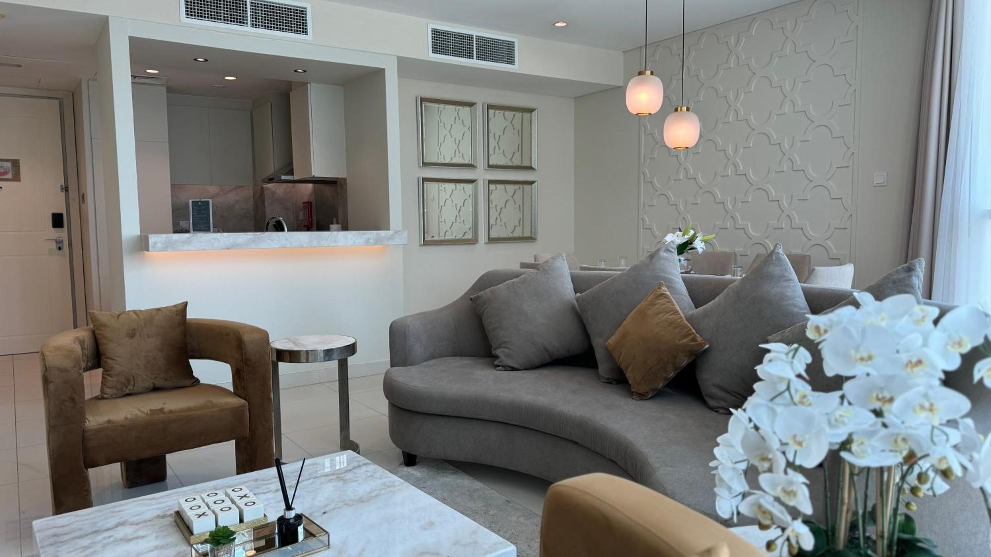 Magnificent - Damac Distinction Downtown * Dubai