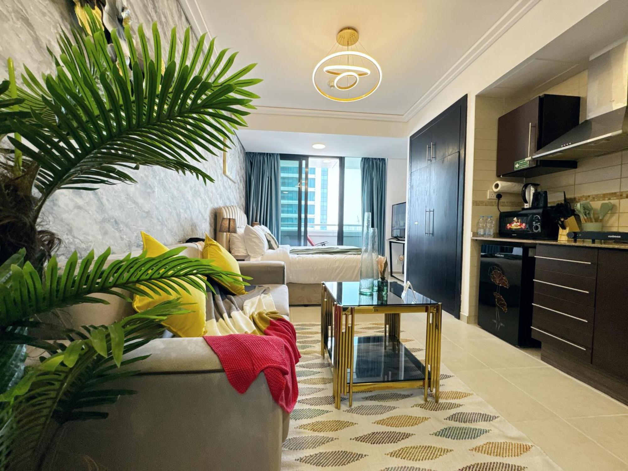 Cosmos Living Charming With Balcony Apartamento *