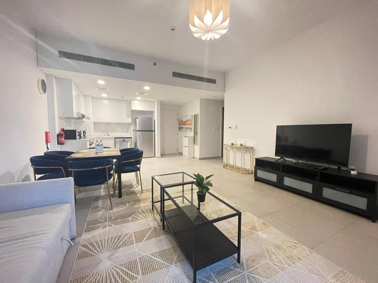 Luxe & Comfy Madinat Jumeirah - Apartment With Scenic Views - Pool Managed By Sunnyhomes Apartamento *