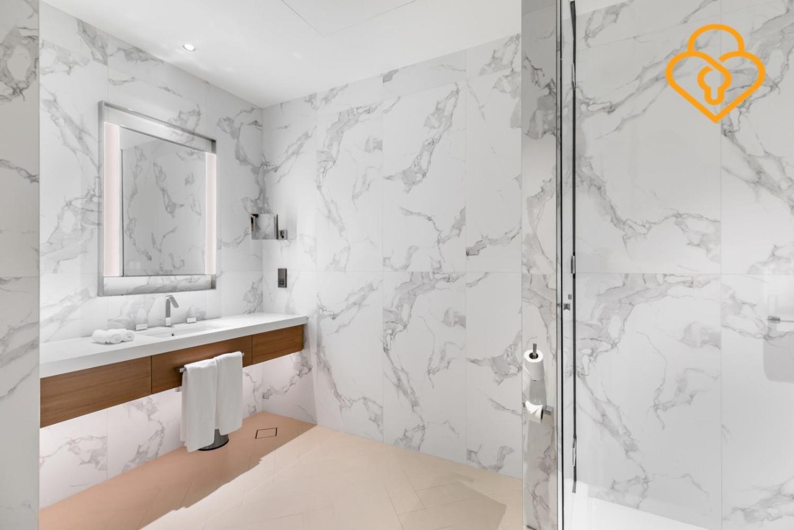 Address Opera 2 Bedroom Apartment, Downtown Appartement *