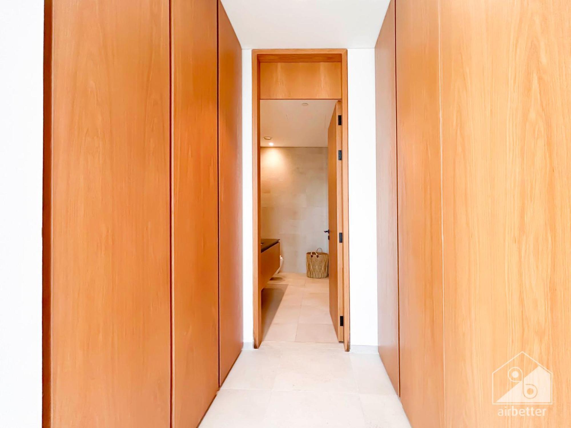 Stylish One-bedroom Getaway In Business Bay Dubaï