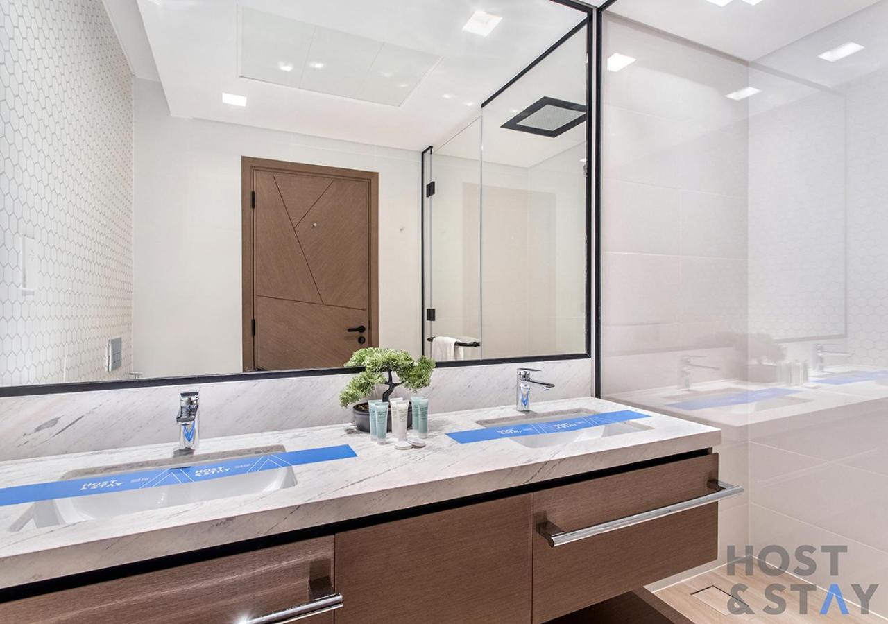2-br Getaway At Palace Residences, Creek Appartement Dubaï