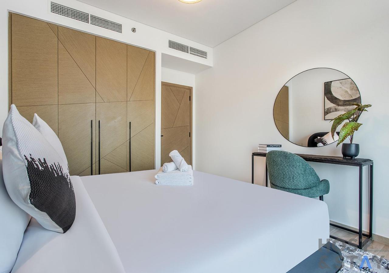 2-br Getaway At Palace Residences, Creek Appartement Dubaï