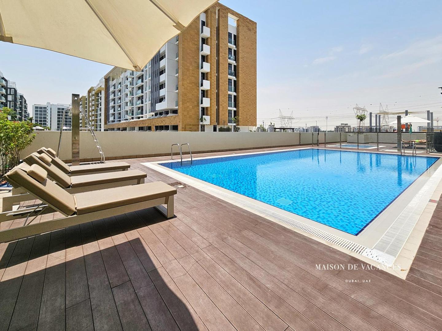 Large Balcony 10mins From Mall * Dubai