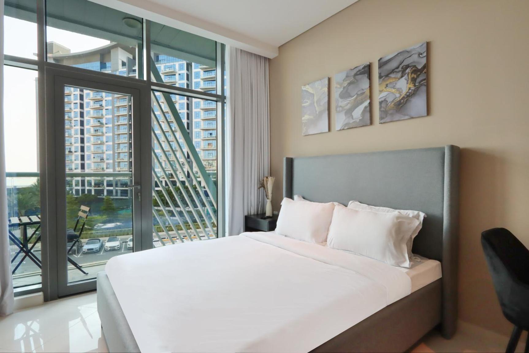 Livbnb- Premium On Palm Jumeirah Beachfront Apartment