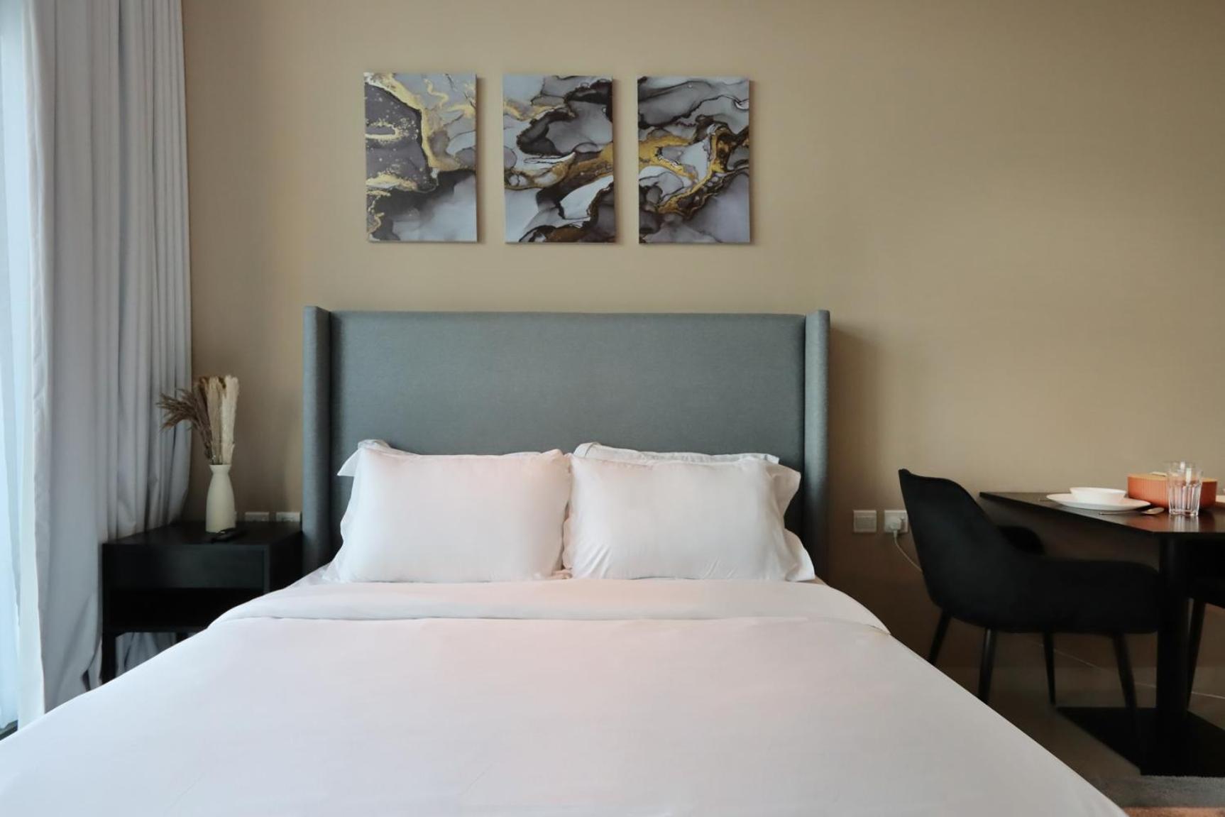 Livbnb- Premium On Palm Jumeirah Beachfront Apartment Dubai