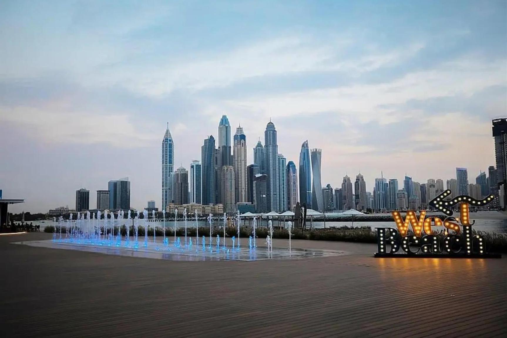 Livbnb- Premium On Palm Jumeirah Beachfront Apartment