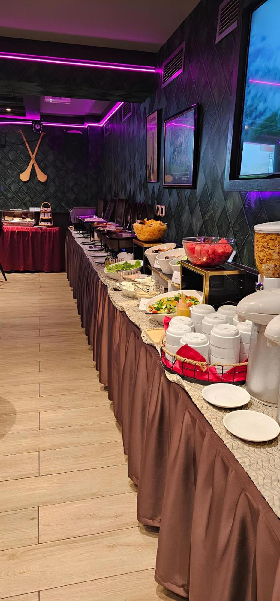Golden Tulip Deira 4*